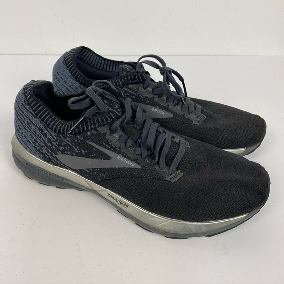Brooks Ricoche Black Athletic Shoes main image 4